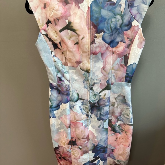 H&M | Women’s Size 8 Floral Dress - Picture 3 of 7